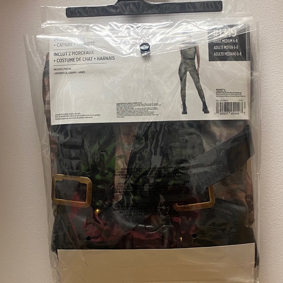 Amscan Wmans Camo Soldier Jumpsuit Halloween costume - Picture 4 of 4